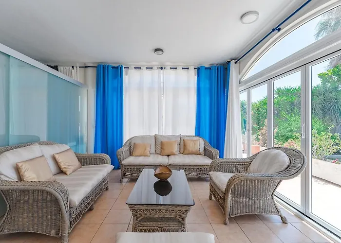 Дом отдыха Gorgeous Golf *