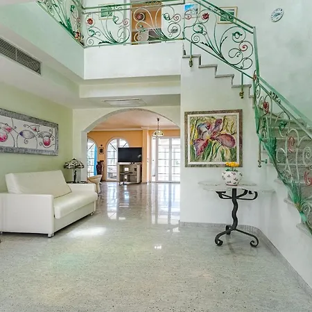 Gorgeous Golf Holiday home *