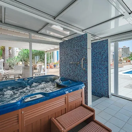 Gorgeous Golf Holiday home *