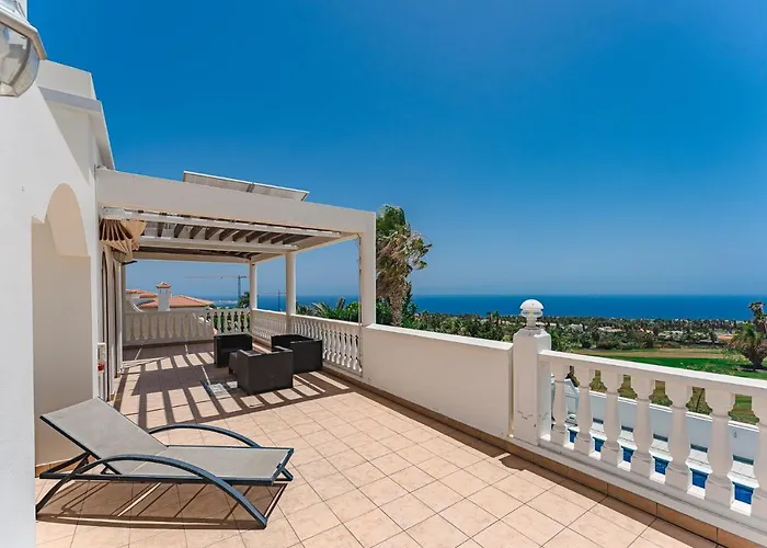 Gorgeous Golf Costa Adeje (Tenerife)