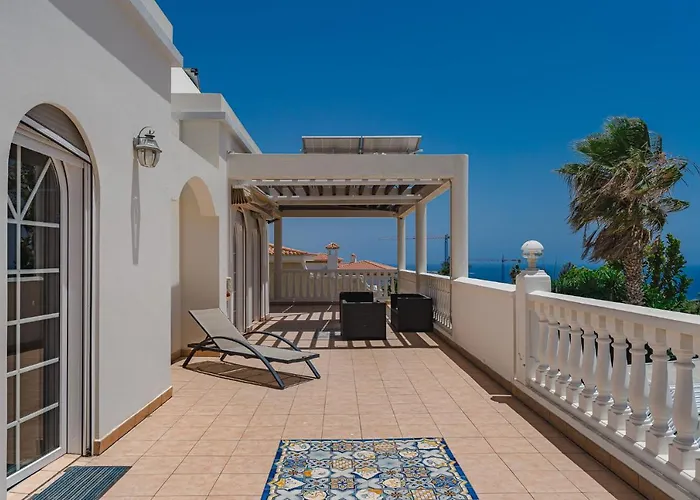 Gorgeous Golf Costa Adeje (Tenerife)